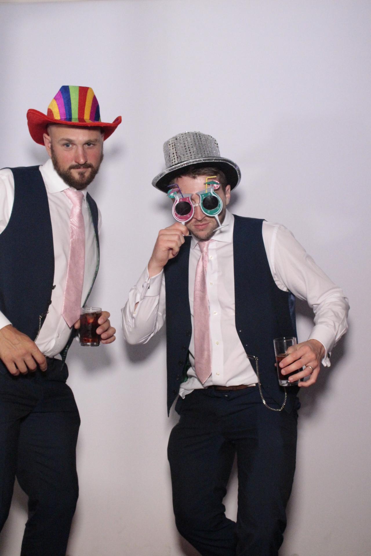 Gemma & Scott's Wedding | View more photos from the event at gallery.myphotoboothexperience.co.uk/u/MyPhotoBoothExperienceLtd/Gemma-Scotts-Wedding